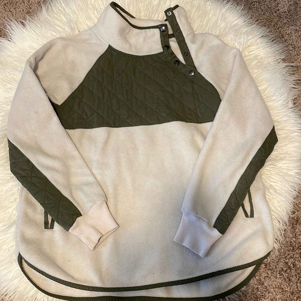 Abercrombie Sweatshirt